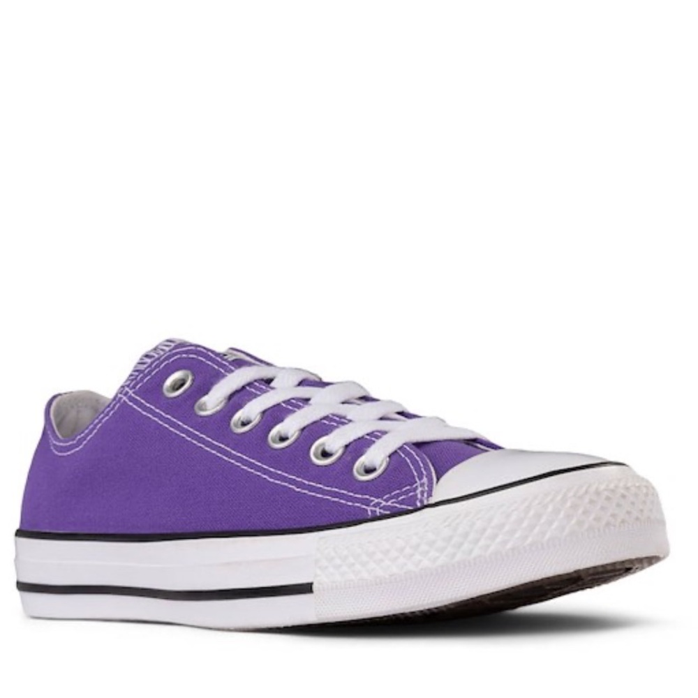 Converse Chuck Taylor All Star Low-Top Sneaker Electric Purple Size 3